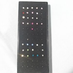 33 Colorful Stud Nose Rings